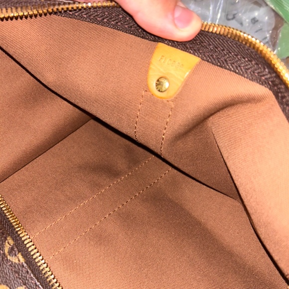 Louis Vuitton Keepall 50 Bandouliere Duffle Brown Canvas/Leather - Picture 9 of 9